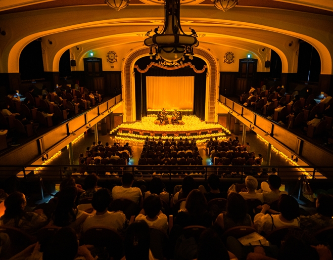 Candlelight: Best of Bridgerton on Strings show inside the Imperial Hotel