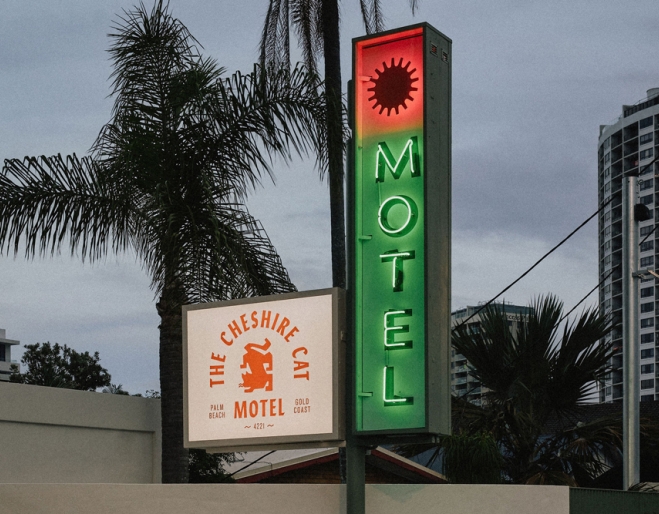 The Cheshire Cat Motel Palm Beach 