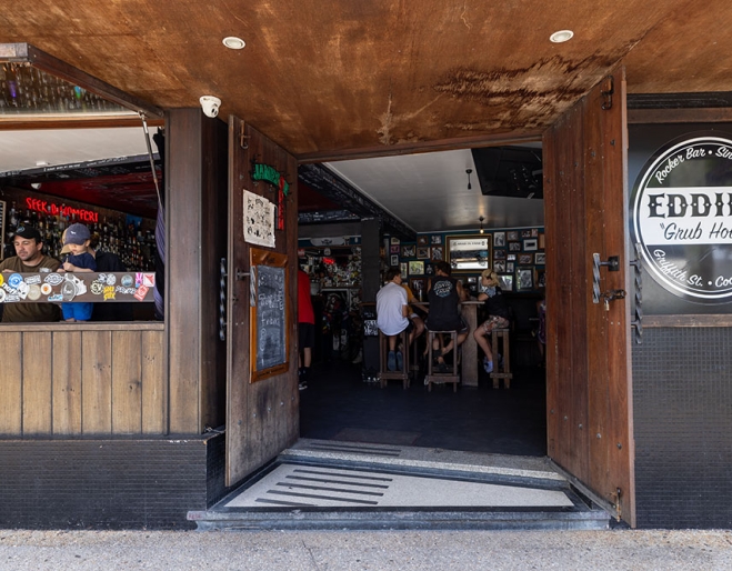Eddie's Grub house Coolangatta 