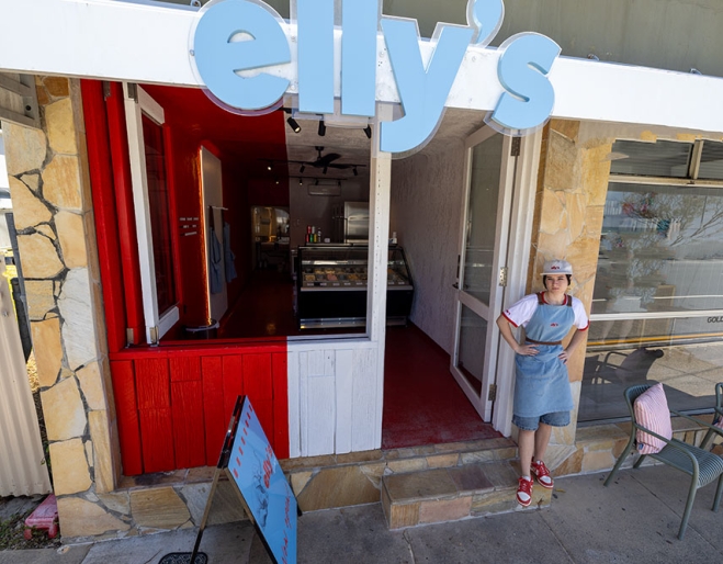 Owner standing outside Elly's Gelato