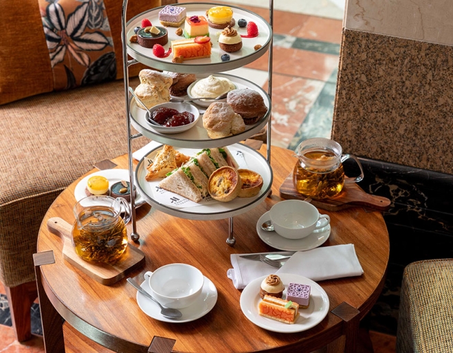 Blooming High Tea Motion Dining