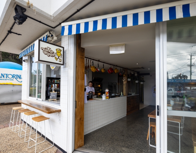 Exterior shot, The Yorkie Rippa Nobby Beach