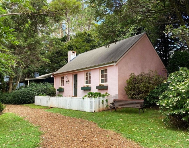 The English Cottage Tamborine Mountain