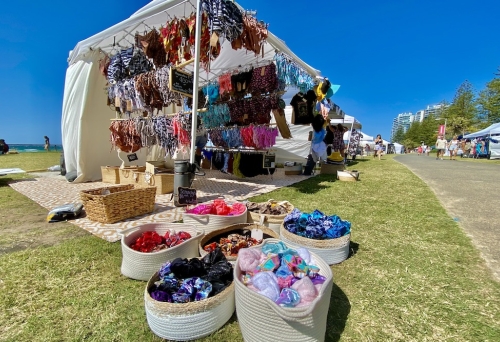 Coolangatta Beachside Art and Craft Markets
