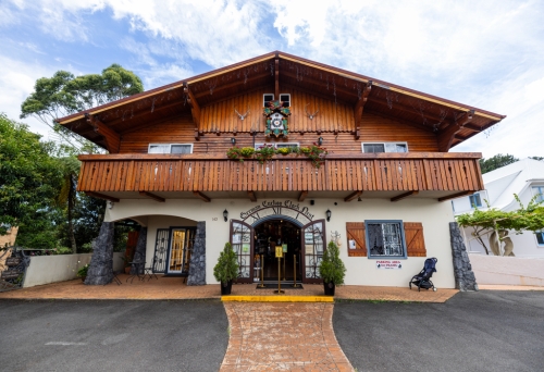 German Cuckoo Clock Nest Tamborine Mountain 