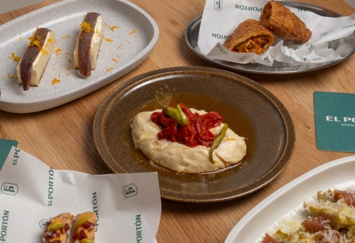 Plates of food, El Portón Benowa 