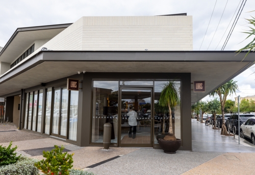 Lars Bar & Grill Mermaid Beach 