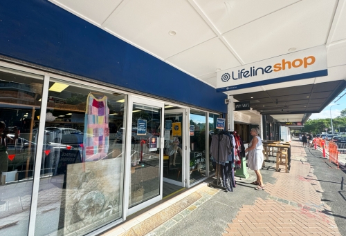 Lifeline Shop Burleigh Heads
