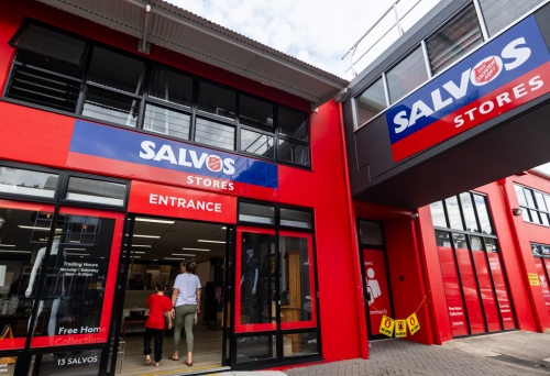 Salvos Store Burleigh Heads