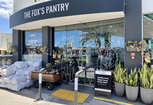 The Fox's Pantry, Tugun