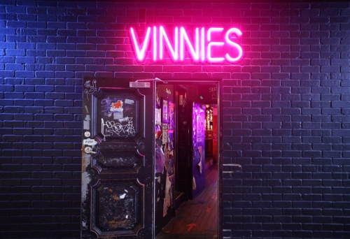 Vinnies Dive Bar Southport 