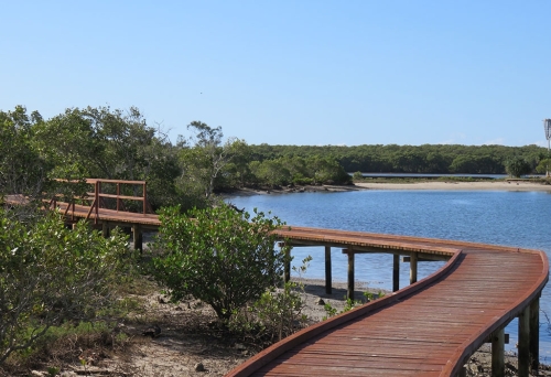 Jabiru Island Park boardwalk