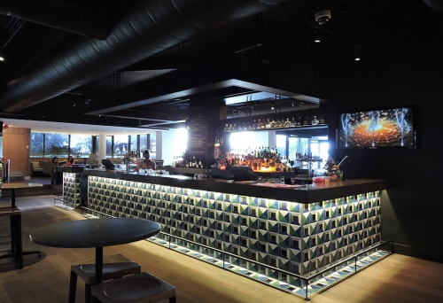 Stingray Bar & Lounge