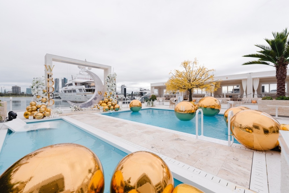 La Luna Beach Club NYE