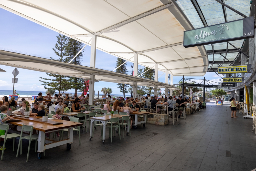 Alma Surfers Paradise 