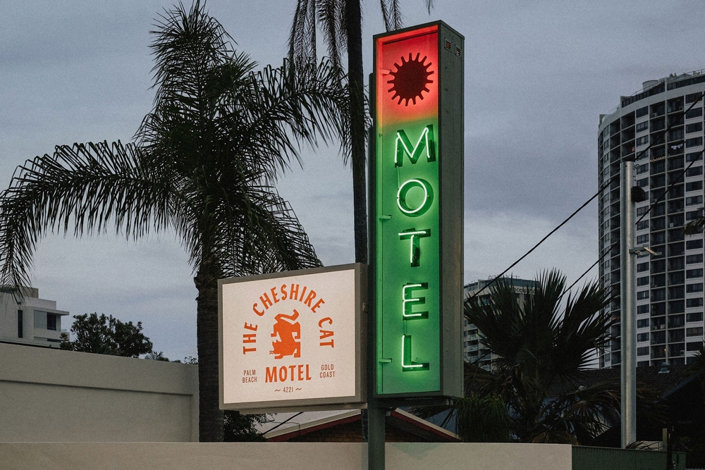 The Cheshire Cat Motel Palm Beach 