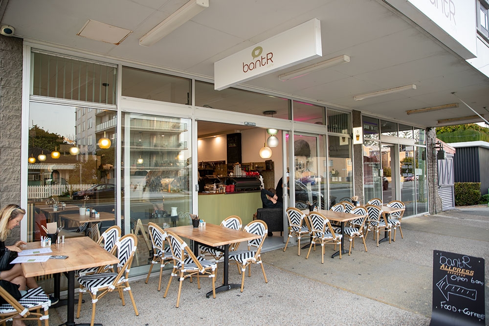 Exterior seating on footpath at Bantr Cafe Palm Beach