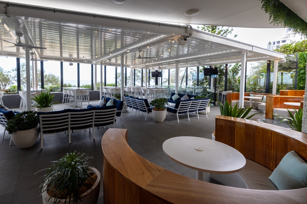 COAST Beach Bar & Kitchen Surfers Paradise 