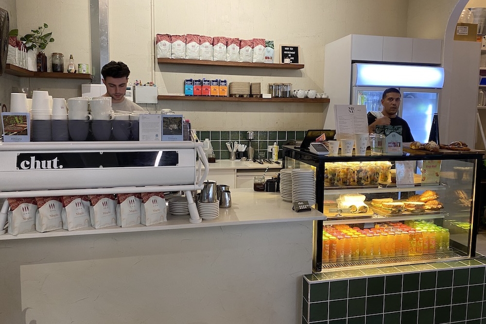 Chut and Co., Mermaid Beach