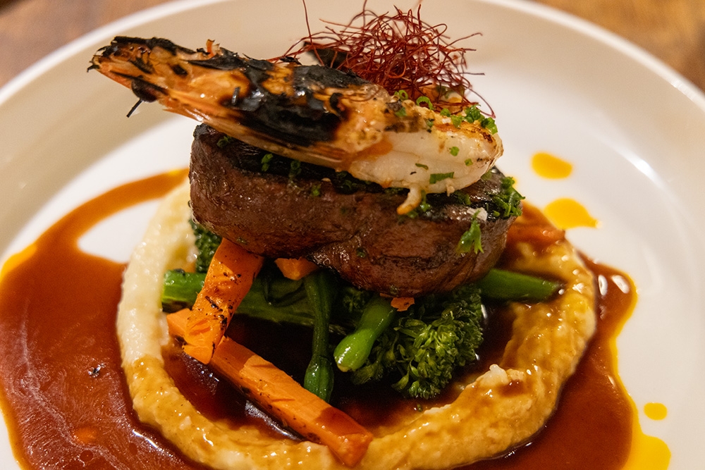 Eye fillet
