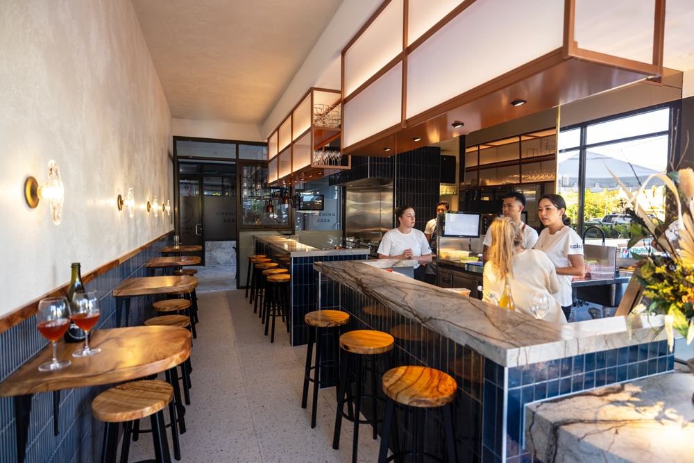 Eska interior, Eska Seafood Nobby Beach