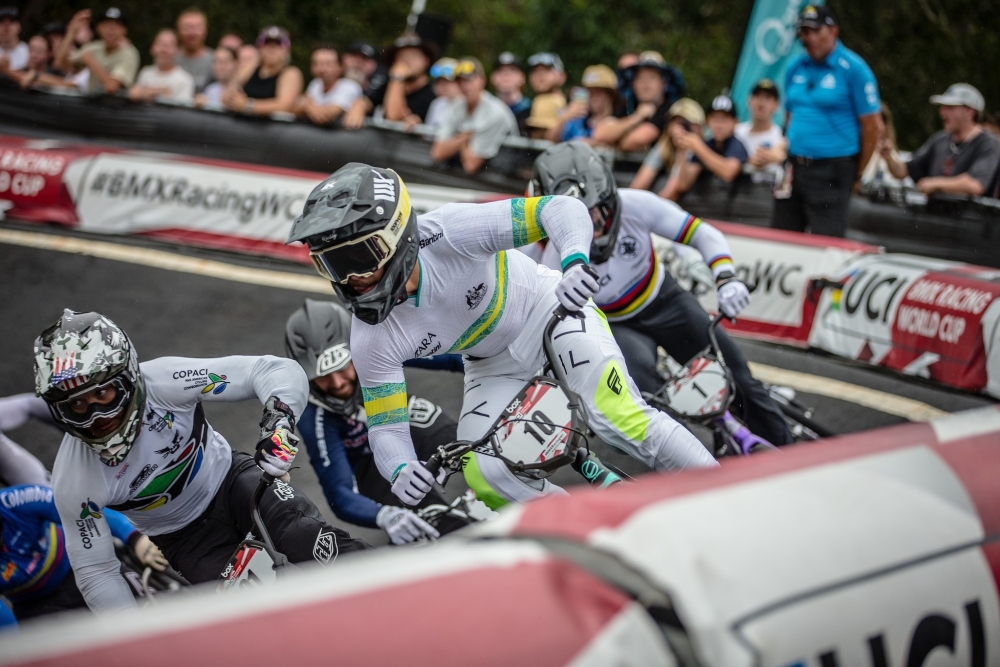 Close up of races