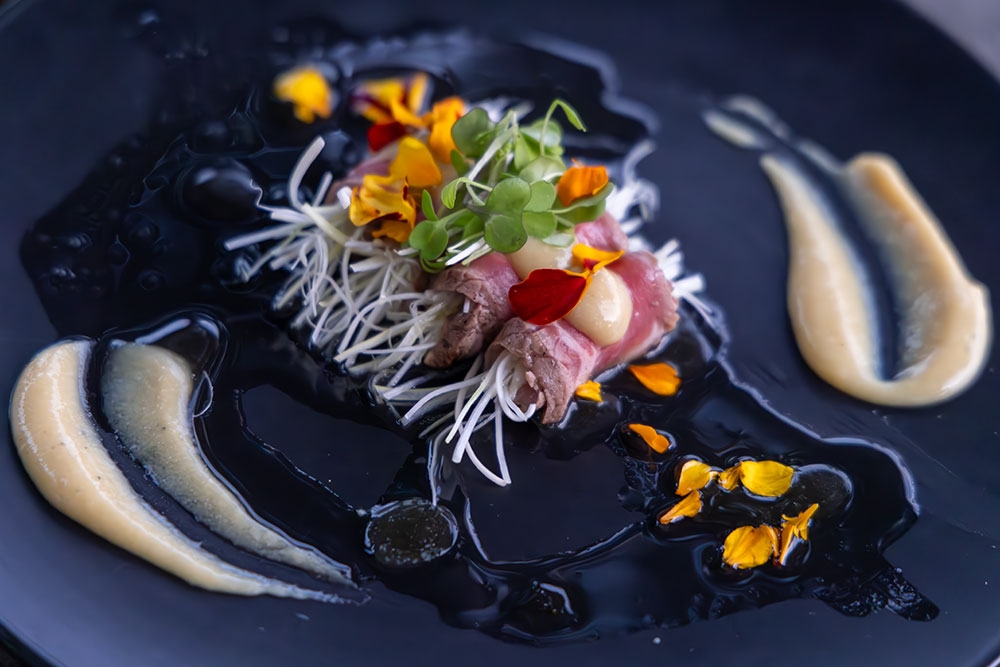 Beef Tataki Masu Izakaya