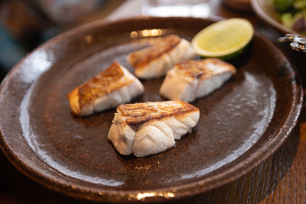 Plate of gold band snapper at Norte