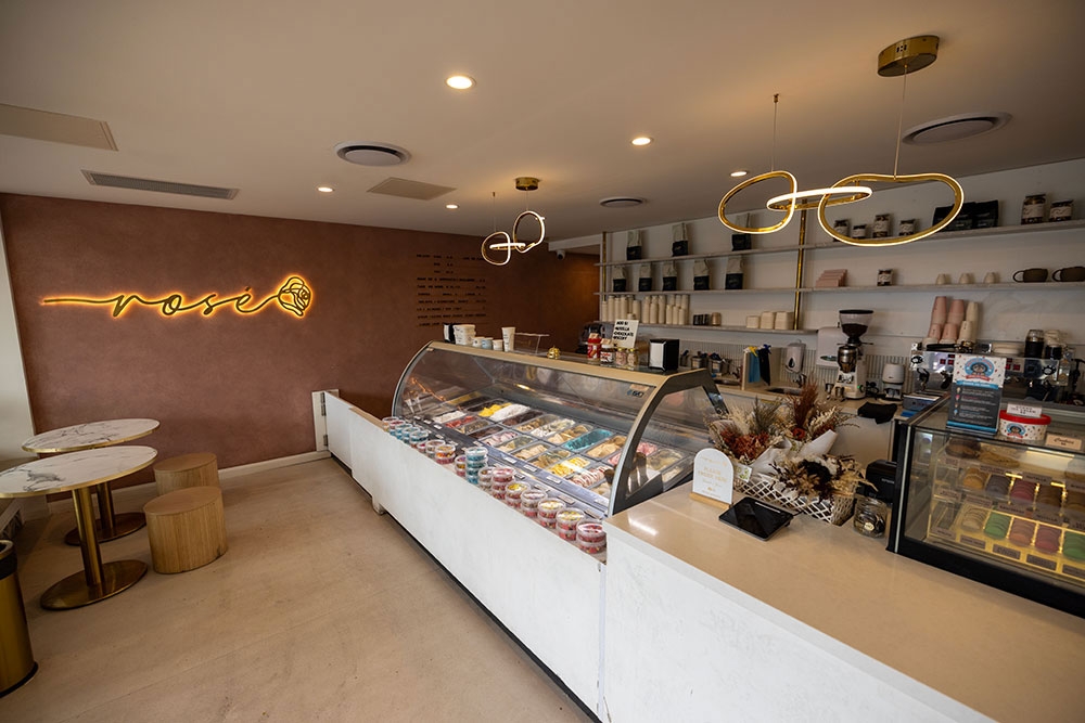 Rosé Gelataria Main Beach 