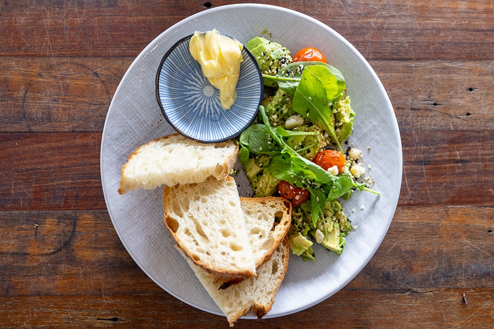 Stones Throw Cafe Currumbin Waters 
