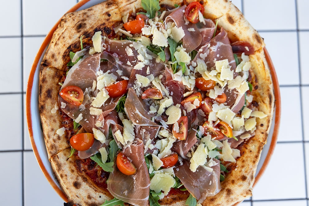 Pizza at T'Amero Burleigh Waters