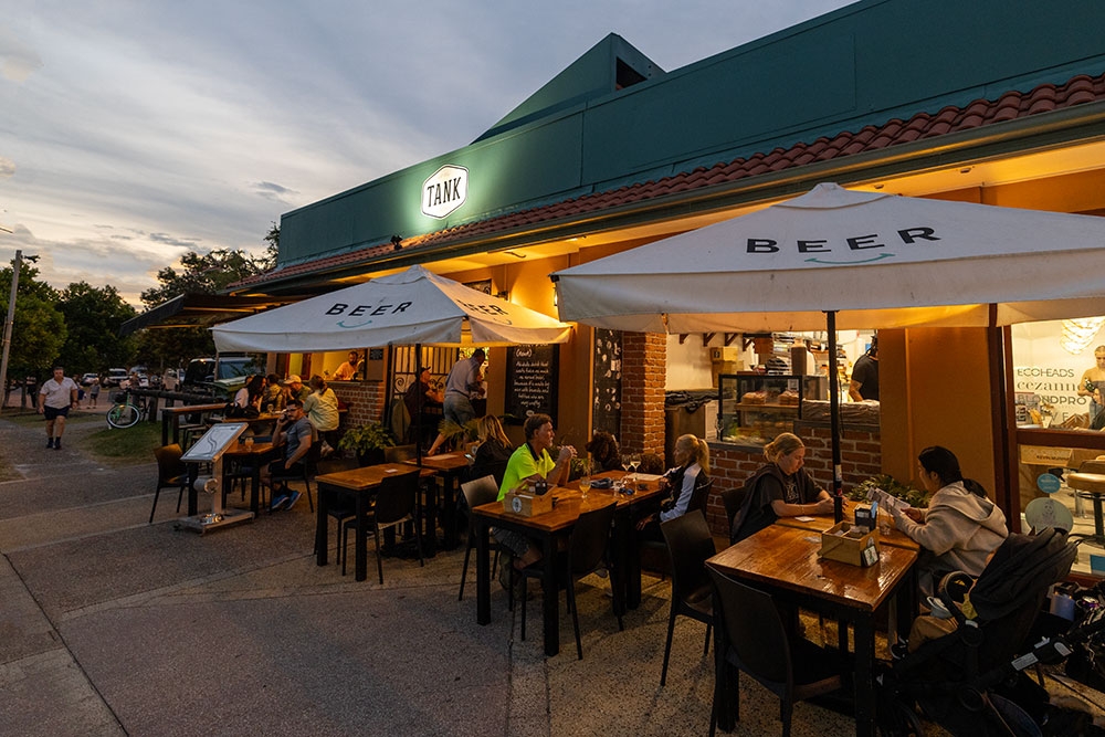 Tank Bar & Dining Palm Beach