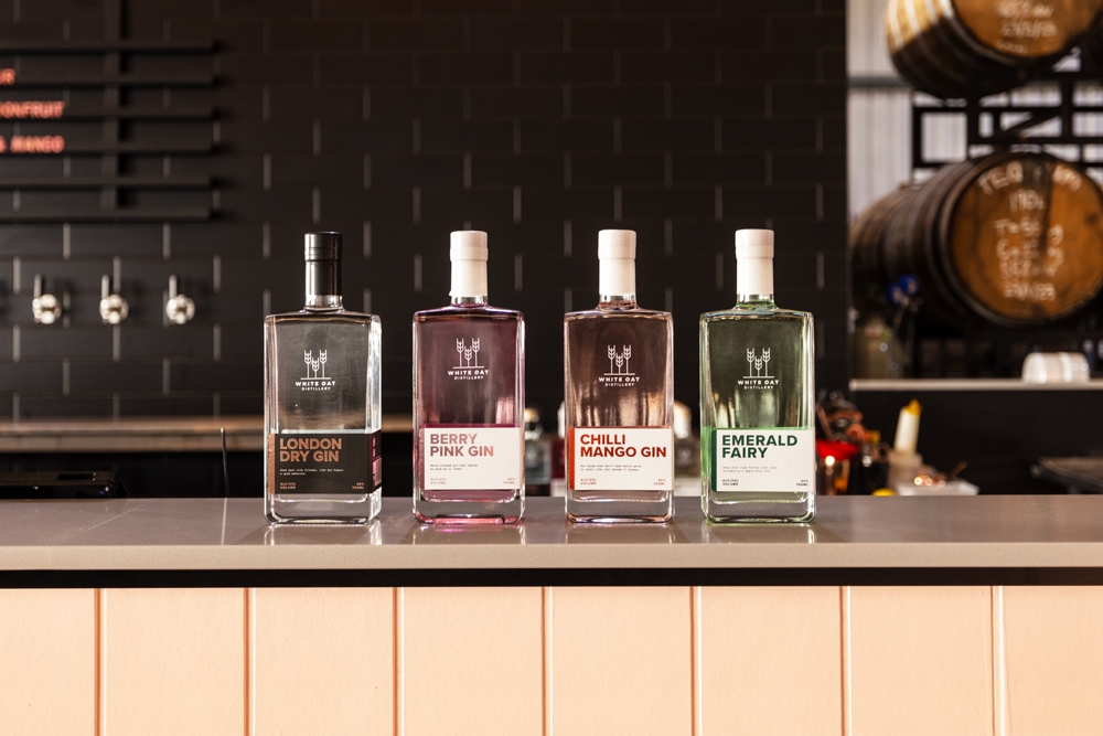 White Oat Distillery gins, White Oat Distillery Biggera Waters