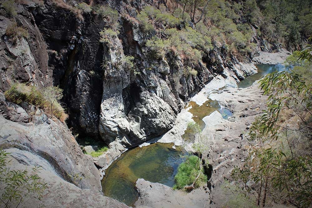 Cedar Creek Falls 