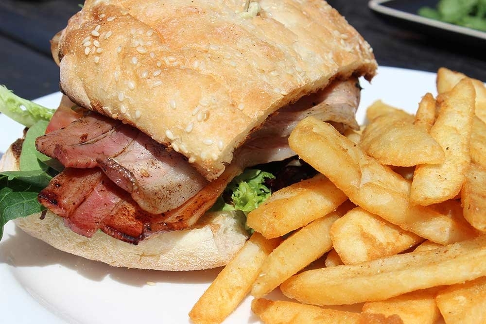 Eagle Heights Mountain Resort, Tamborine Mountain