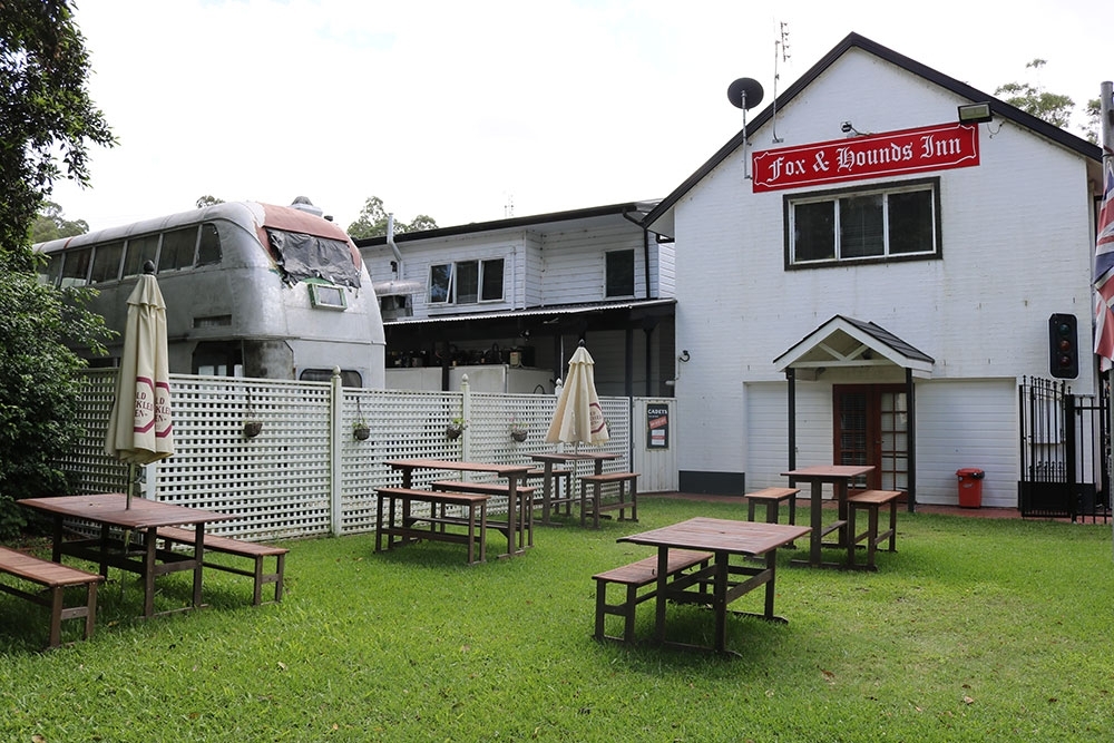 Fox and Hounds Wongawallan